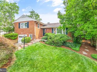 4312 37th Rd N, Arlington, VA 22207
