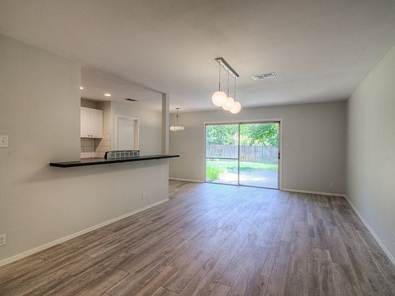 3rd image of 8507 Remington Ln