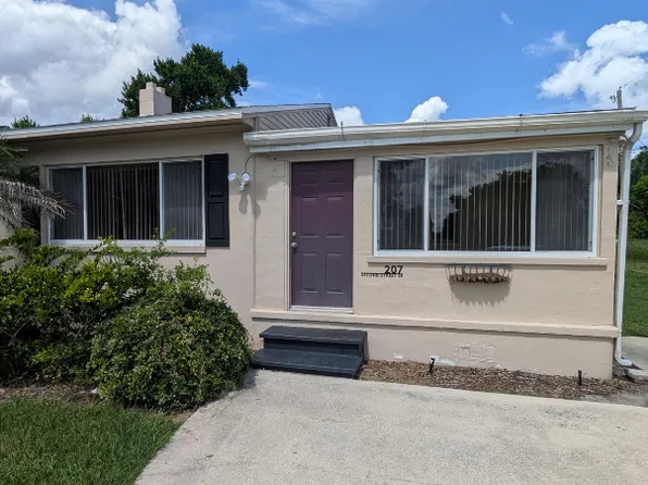 207 2nd St SE, Winter Haven, FL 33880