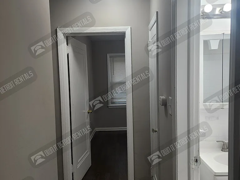 14331 Ardmore St — Photo 11