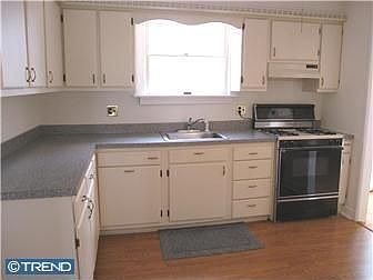 4th image of 2138 Lori Dr