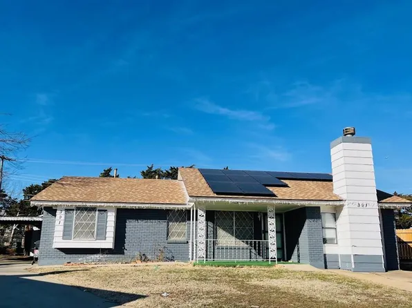 301 Rock Pl, Moore, OK 73160