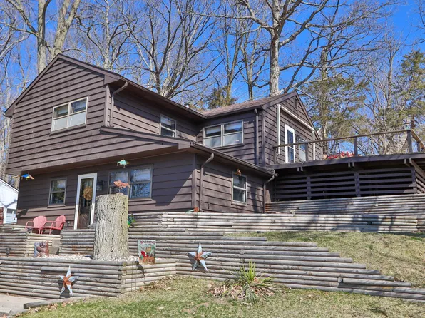 10681 N Shady Ln, Monticello, IN 47960