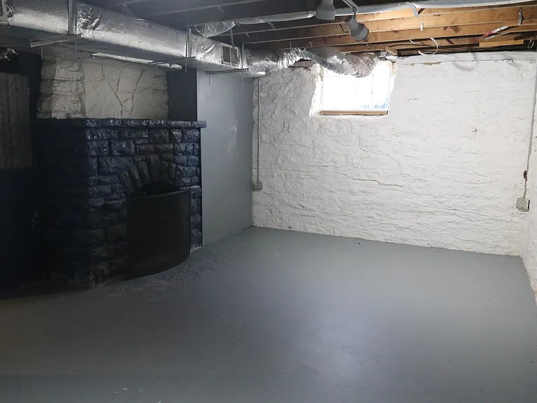 955 Highland Park Dr — Photo 12