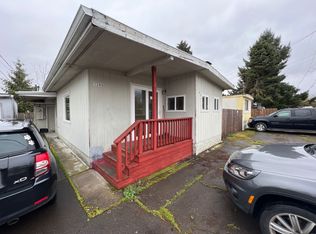 139 Swain Ln #A, Eugene, OR 97404