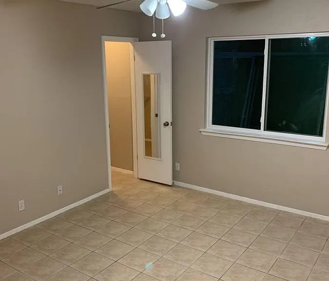 10604 Topperwein Dr — Photo 6