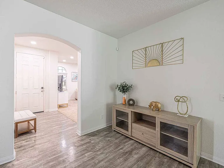 37058 Alton Dr — Photo 28