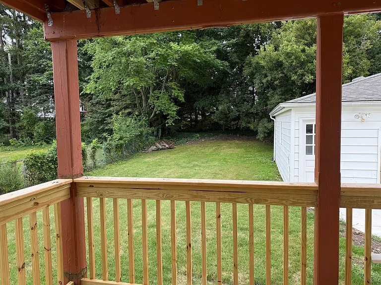 67 Princeton Pl #1 — Photo 10