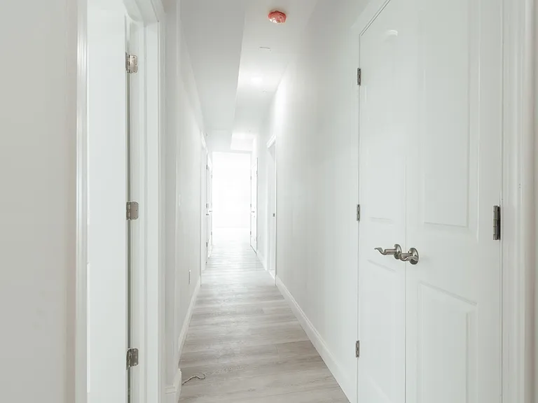 144 Bergen Ave #2A — Photo 33