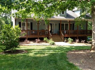 135 Castle Creek Rd, Statesville, NC 28625