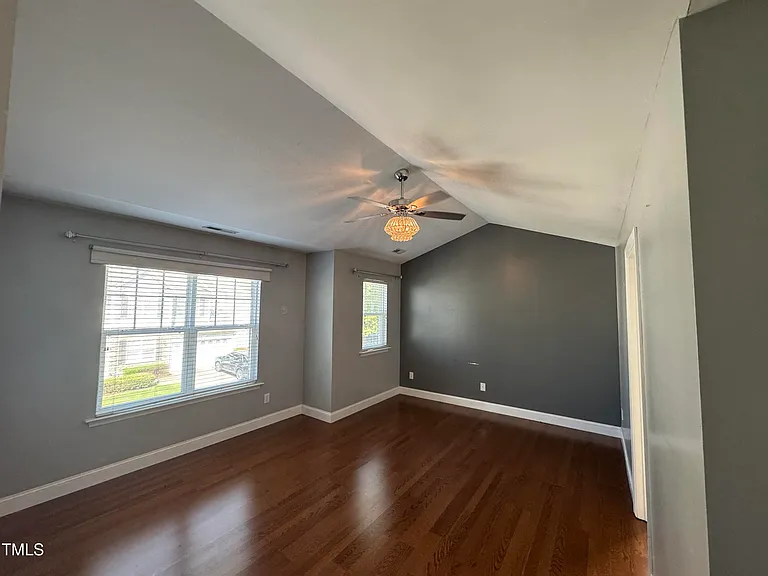 306 Meeting Hall Dr — Photo 15