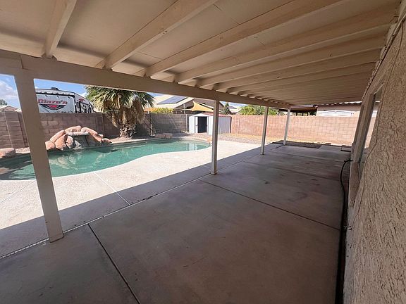 2nd image of 10821 W Royal Palm Rd