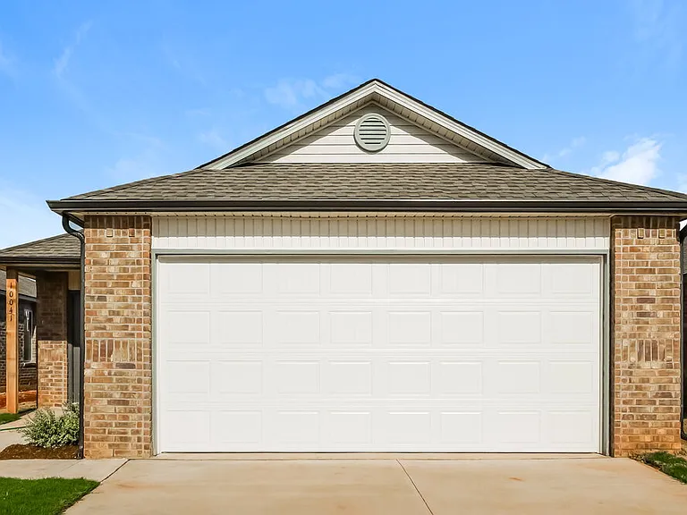 10041 Appaloosa Ln — Photo 1