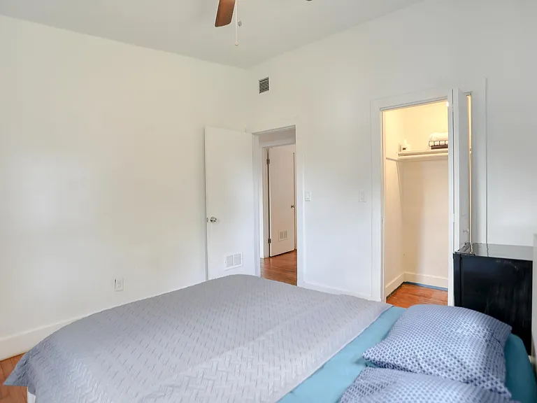 13875 NE 16th Ave — Photo 9
