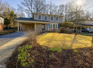 115 Lakeside Dr, Greenbelt, MD 20770