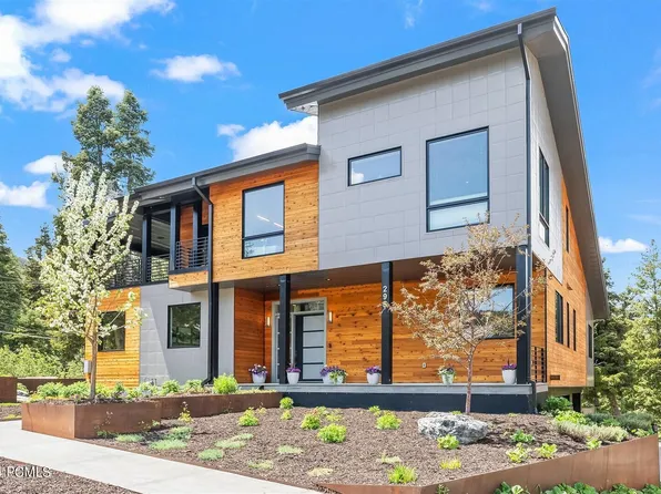 295 Woodland Dr, Park City, UT 84098