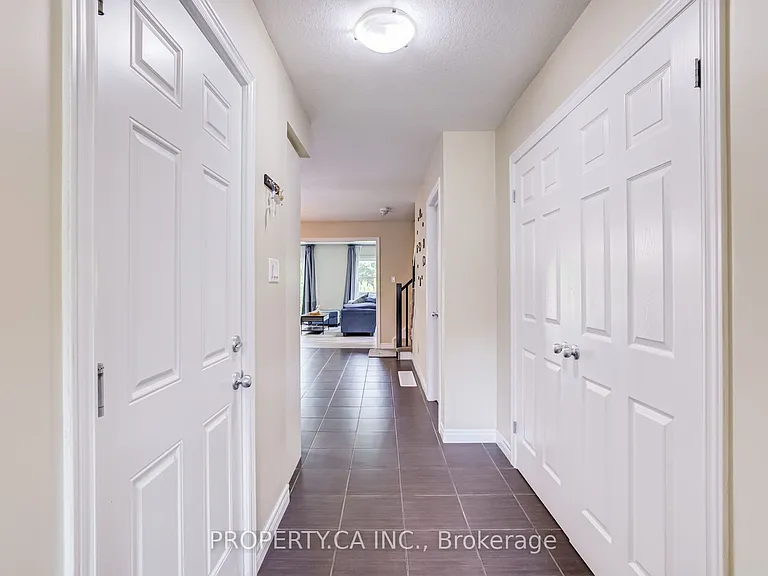 14 Amos Dr #2 — Photo 7