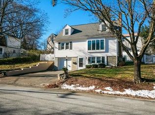 12 Rindge Ave, Lexington, MA 02420
