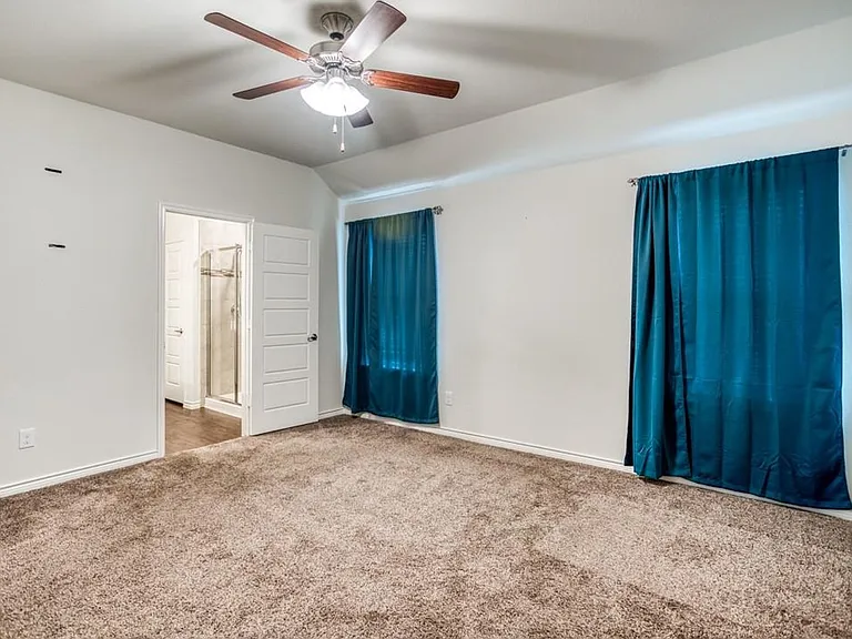 3204 Brazos Dr — Photo 12