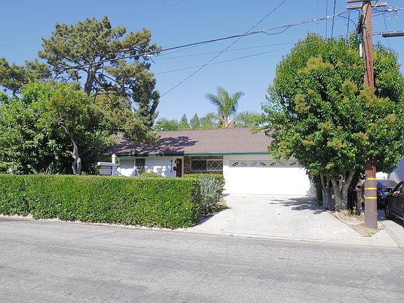 2nd image of 5128 Agnes Ave