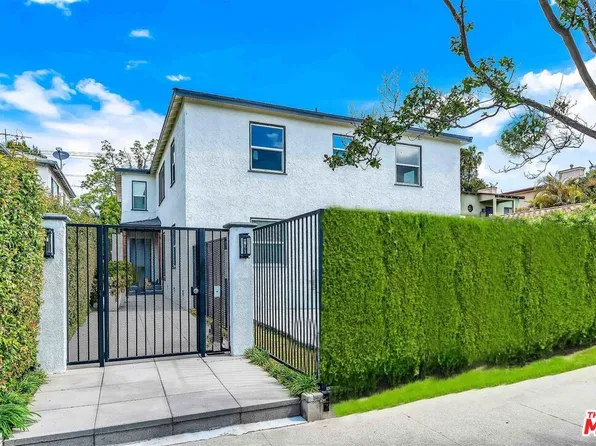 11575 Riverside Dr, North Hollywood, CA 91601