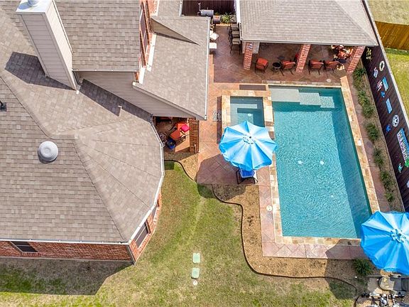 2nd image of 2316 Peppermill Dr