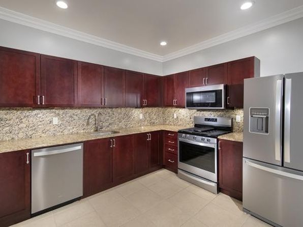 Fairfield Townhouses at Ridge | 255 Wading River Hollow Rd, Ridge, NY