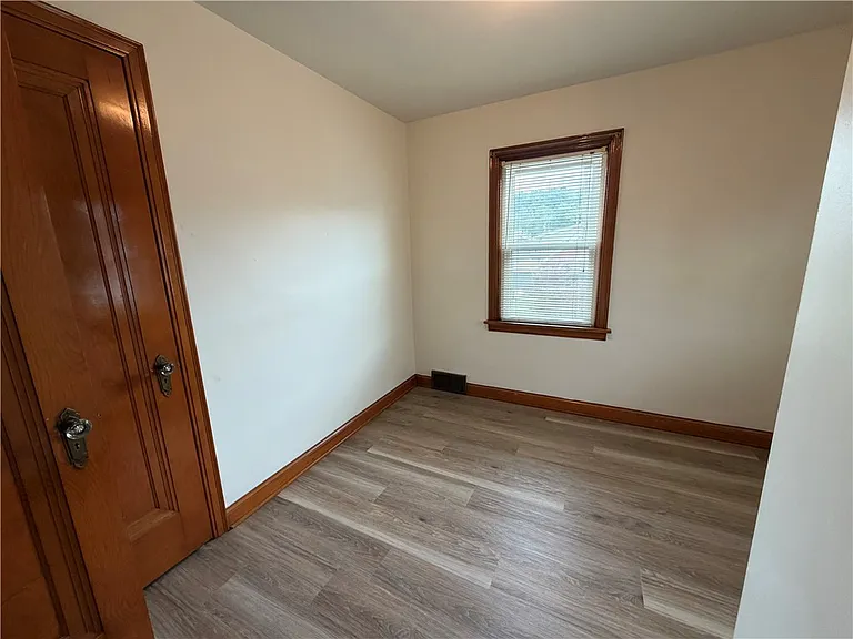 2515 Sunset Ave — Photo 20