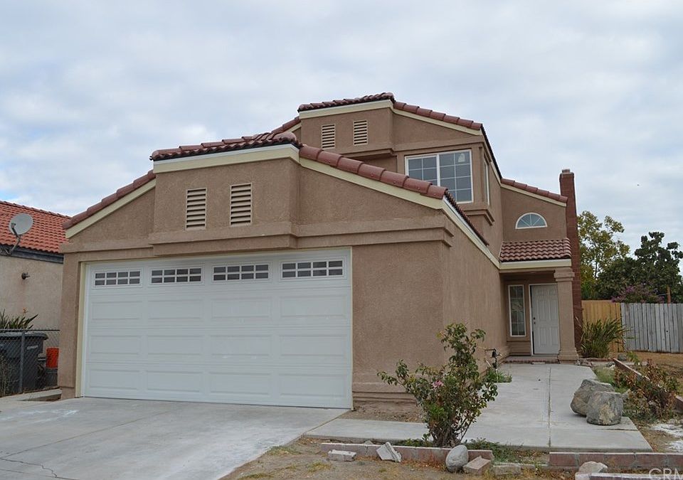 1st image of 558 Cherry Vista Dr