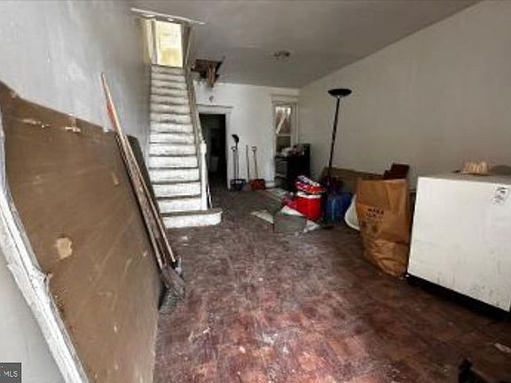 5th image of 1128 Mount Ephraim Ave