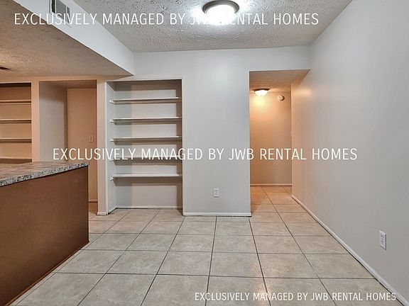 5th image of 7201 Arlington Expy APT 58