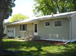 1009 Vine St, Dakota City, NE 68731