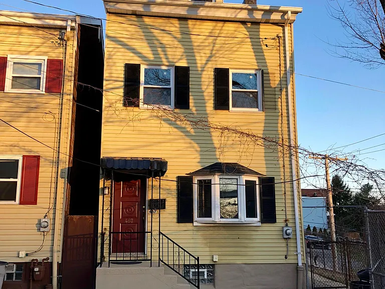 467 Taylor St — Photo 1