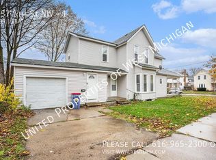 737 5th St NW #1, Grand Rapids, MI 49504