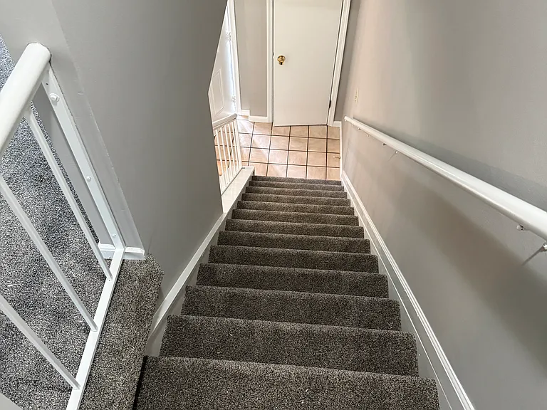 688 Burlington Rd #688 — Photo 5