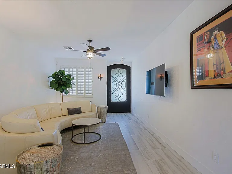 7308 E Whispering Wind Dr — Photo 5