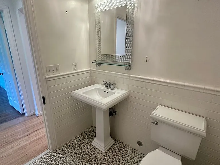 1531 W Laurel Ave — Photo 24