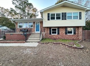 5329 Hampton Rd, Fayetteville, NC 28311