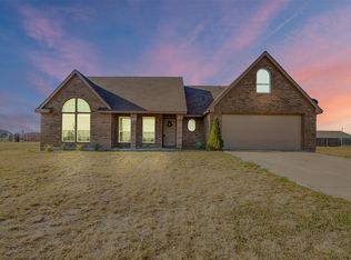 115 Blue Castle Ct, Weatherford, TX 76088