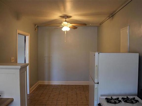 4th image of 1001 Broadway #3