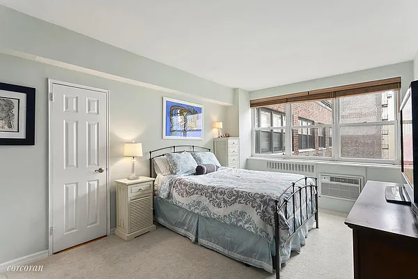 Sold by Corcoran | media 3