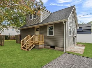 103 Irving Ave, Wyandanch, NY 11798