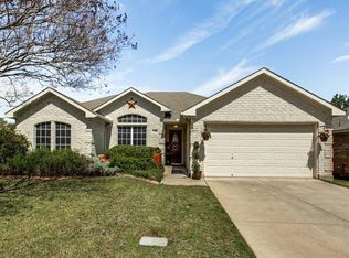 7705 Briarstone Ct, Fort Worth, TX 76112
