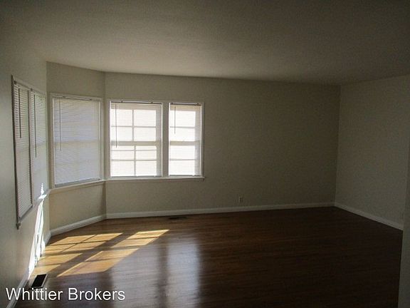 4th image of 6057 Haviland Ave