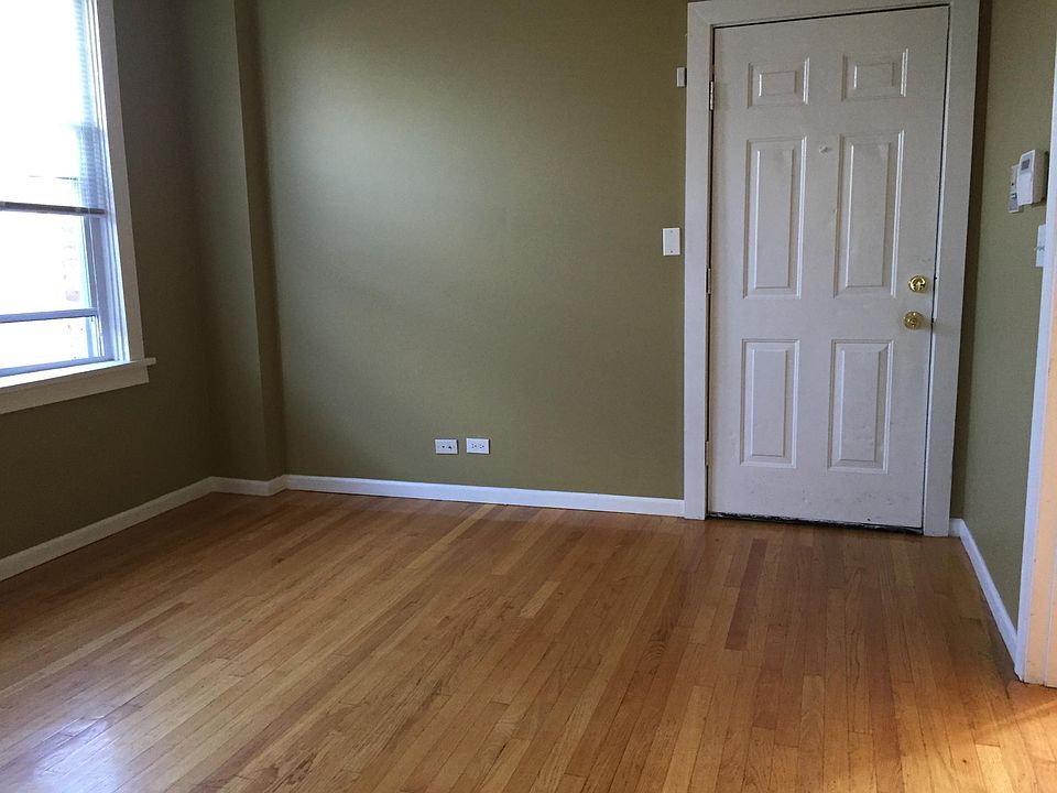 1st image of 3574 W Wabansia Ave APT 3R