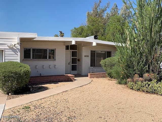 1st image of 734 E Campus Dr