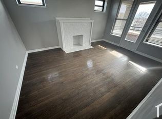 4402 W Washington Blvd, Chicago, IL 60624