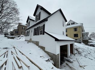 5 Richman St, Clinton, MA 01510