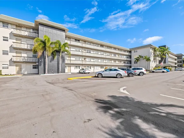 941 Crystal Lake Drive #403, Deerfield Beach, FL 33064