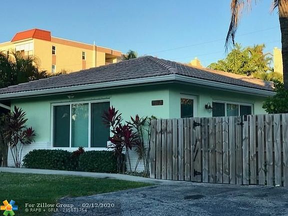 2nd image of 4614 Seagrape Dr #1